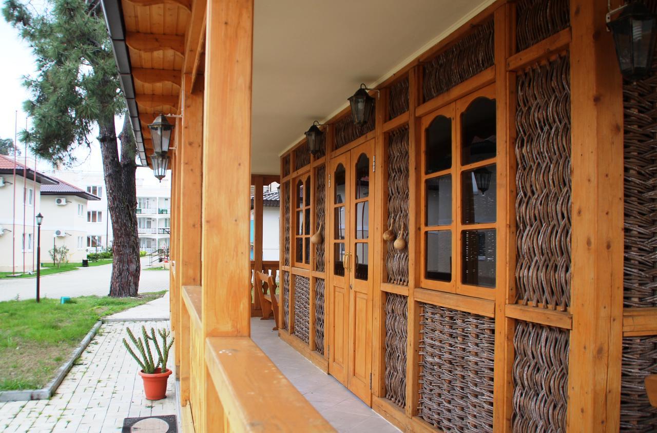 Anakopia Club Hotel New Athos Exterior photo